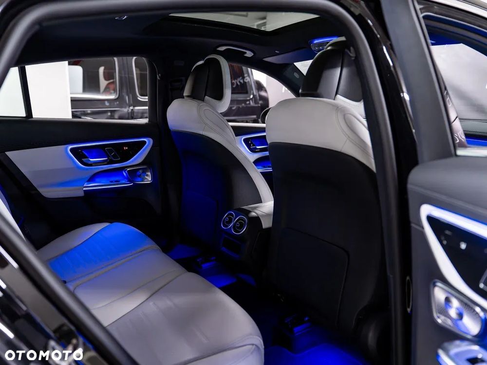 Mercedes-Benz GLC 220 d - 16