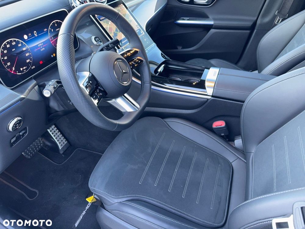 Mercedes-Benz GLC - 13