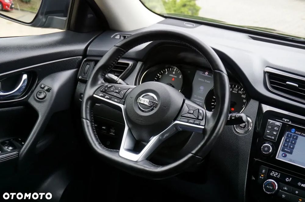 Nissan X-Trail 1.6 DIG-T Tekna 2WD 7os - 28