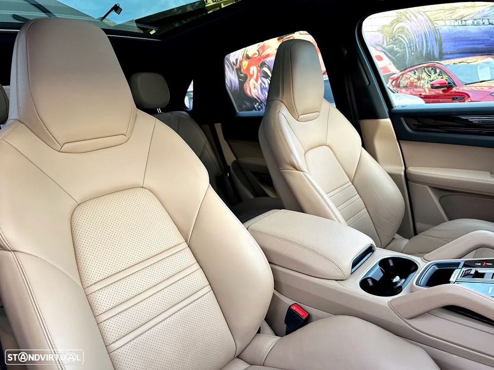 Porsche Cayenne S Tiptronic S - 27