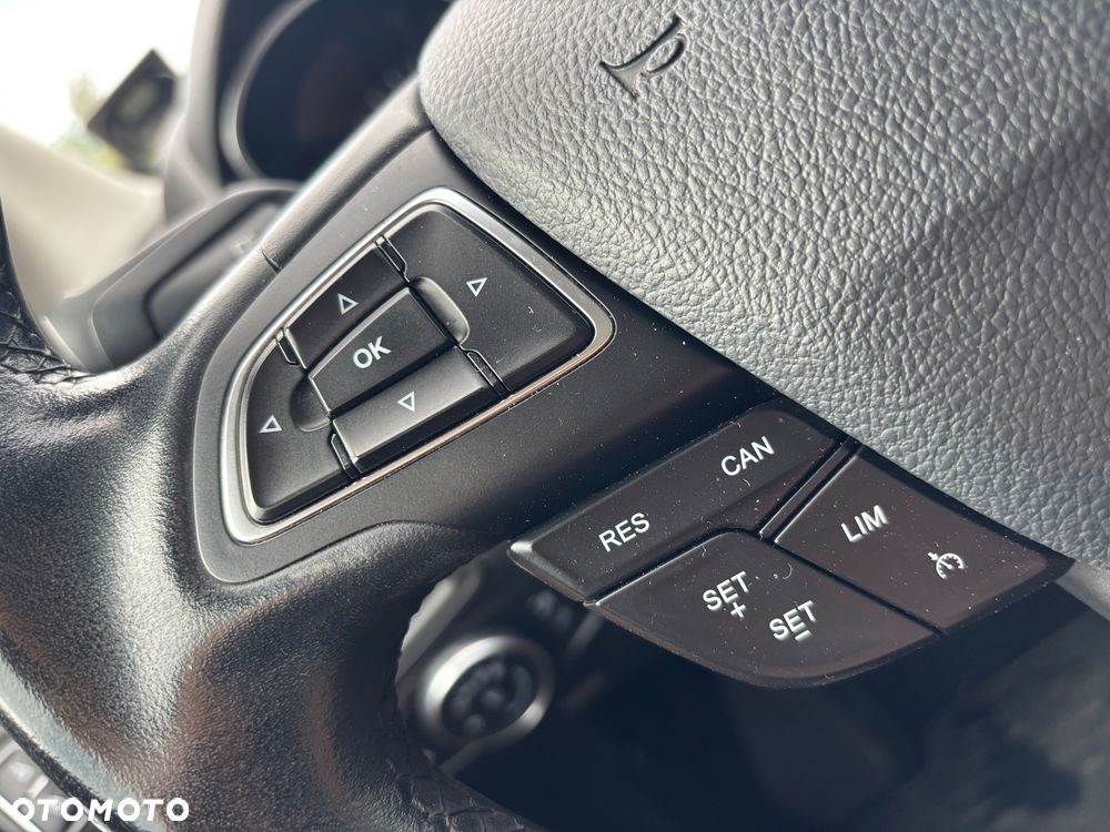 Ford Focus 1.0 EcoBoost Start-Stopp-System ACTIVE STYLE - 16