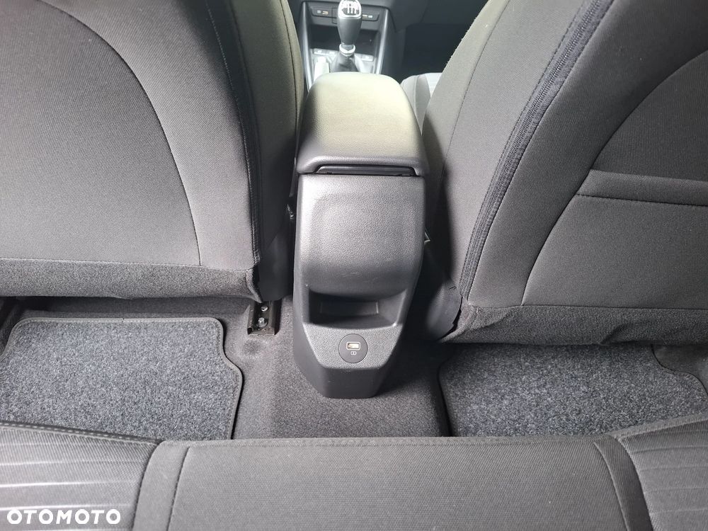 Hyundai i20 1.0 T-GDI 48V Classic Plus - 32