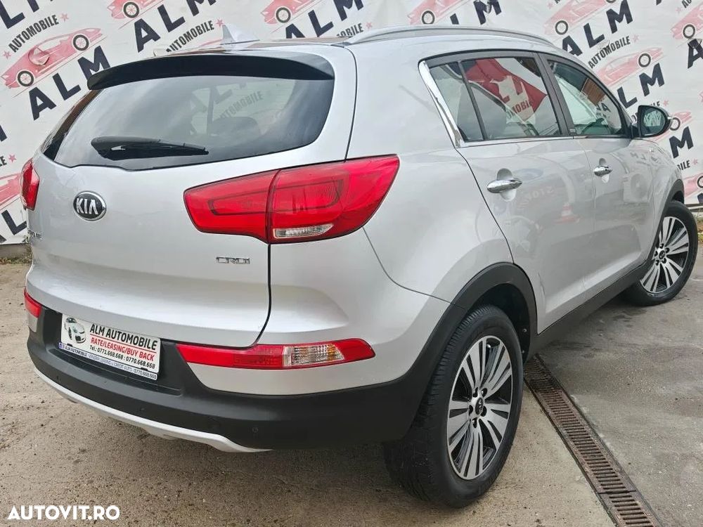 Kia Sportage 2.0 CRDI AWD Aut. Spirit - 6