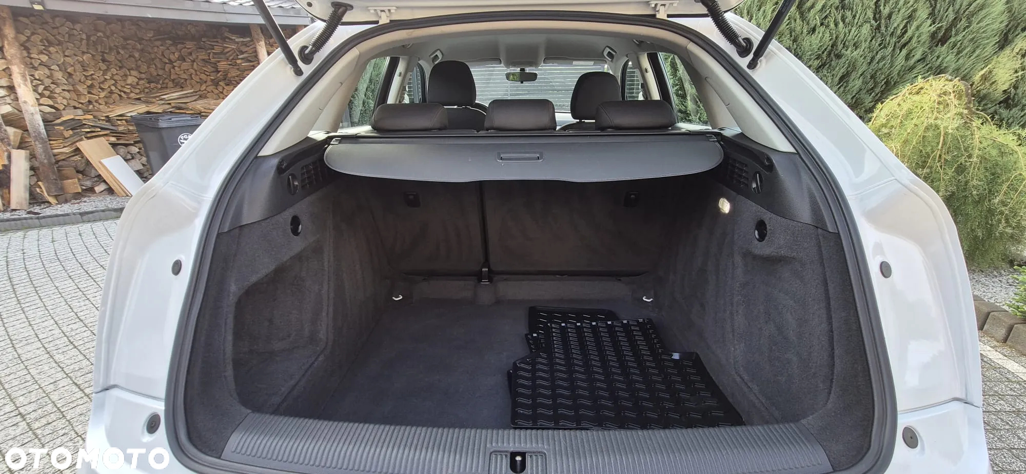 Audi Q3 2.0 TDI quattro S tronic sport - 11