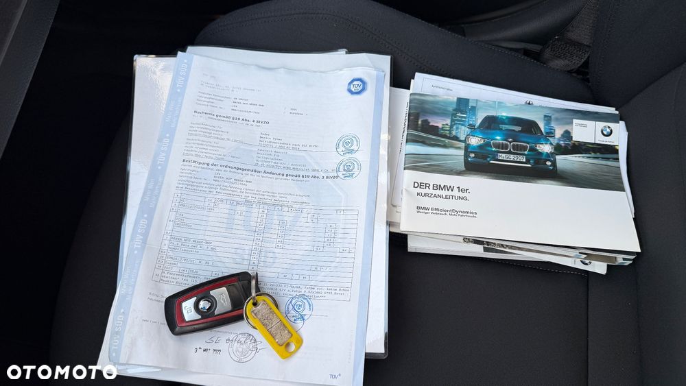 BMW Seria 1 116d EfficientDynamics Sport Line - 24