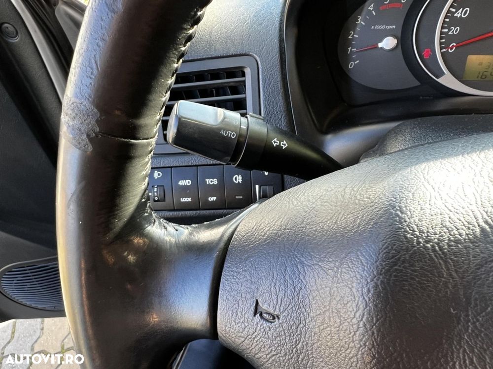 Hyundai Tucson 2.0 CRDI VGT GLS 4WD MT STYLE PLUS - 16