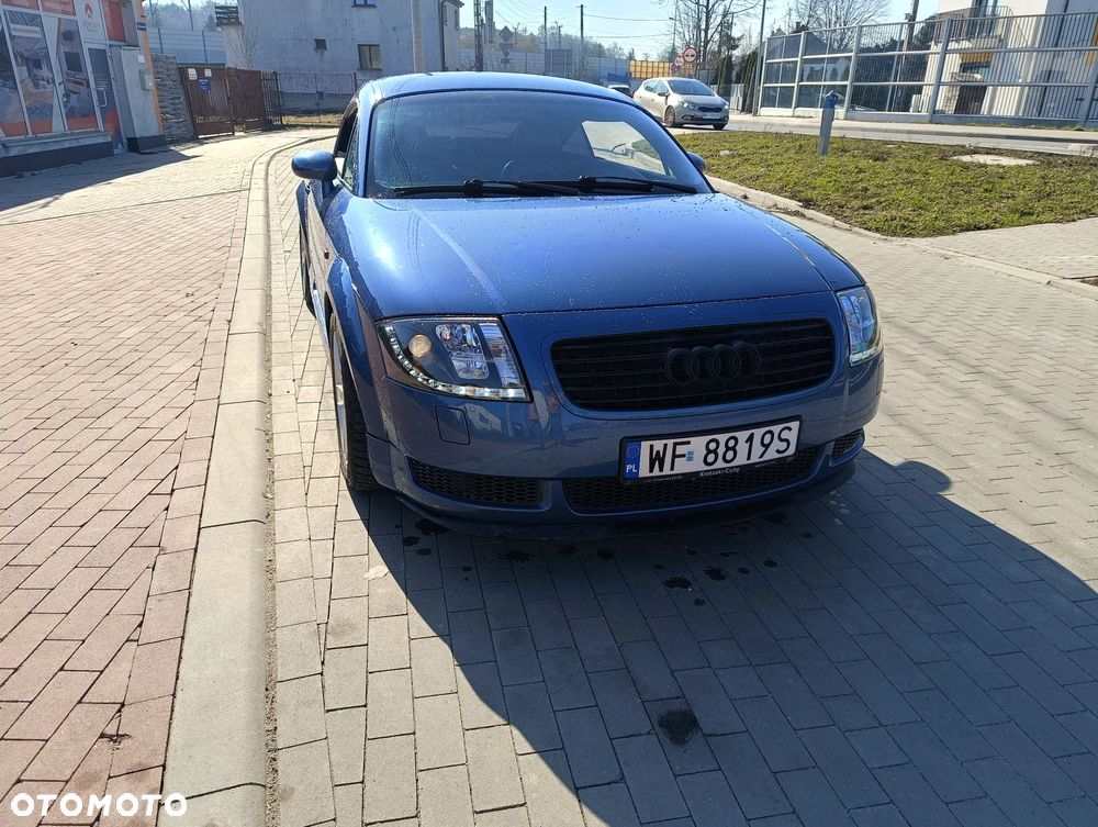 Audi TT Coupé 1.8T Quattro - 11