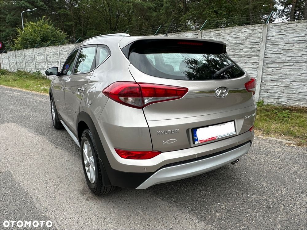 Hyundai Tucson 1.6 GDI BlueDrive Comfort 2WD - 4