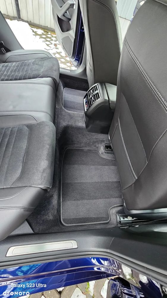 Volkswagen Passat 2.0 TSI 4Mot Highline DSG - 37