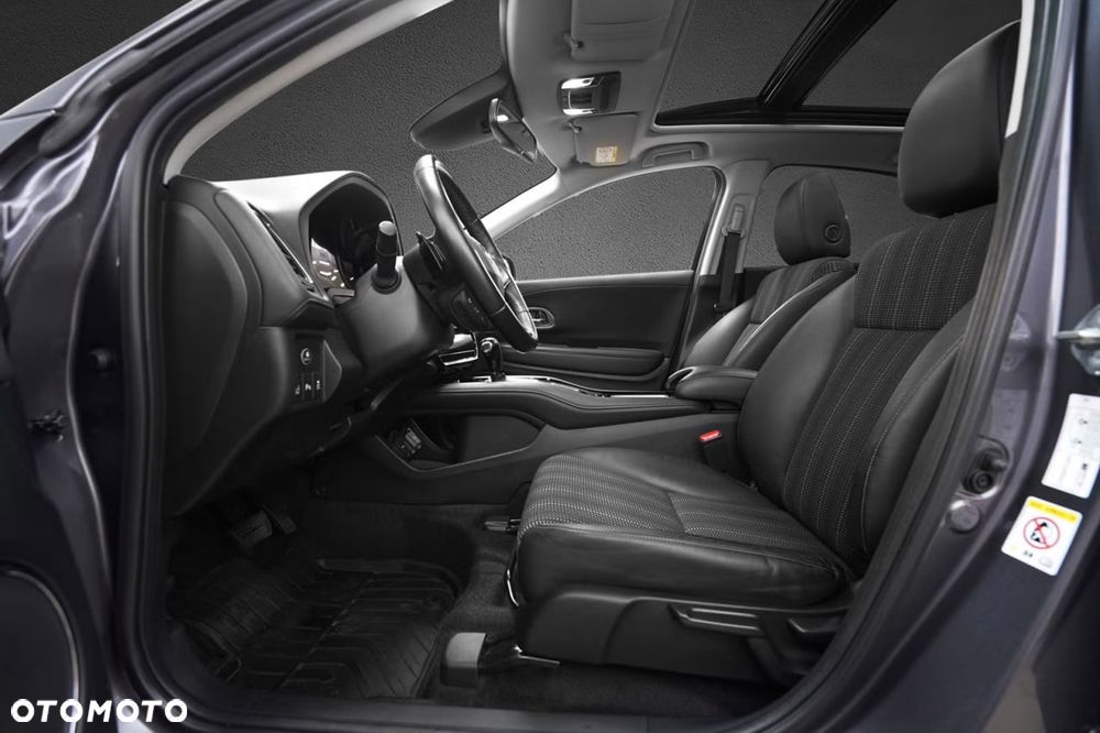 Honda HR-V 1.5 Executive (ADAS) CVT - 17