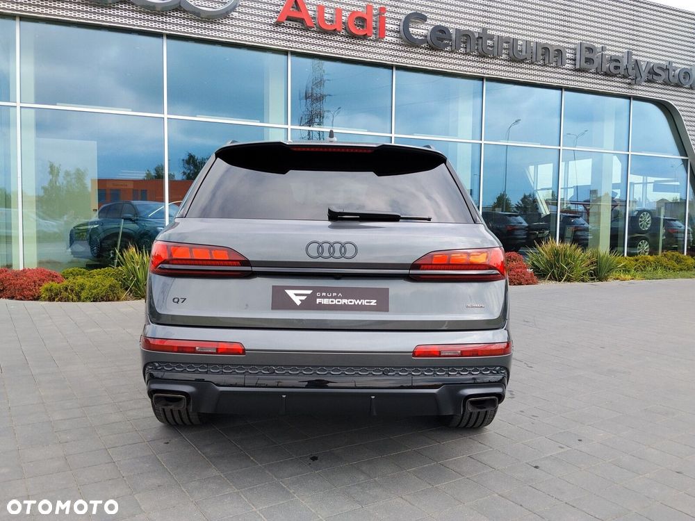 Audi Q7 - 6