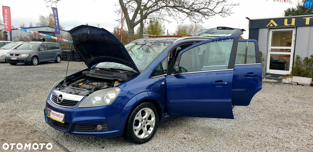Opel Zafira - 11