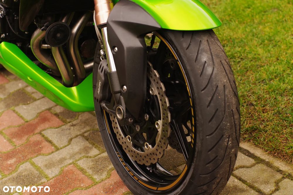 Kawasaki Z - 16