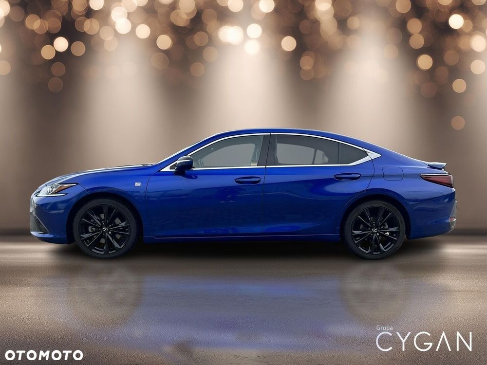 Lexus ES 300h F Sport Design - 4