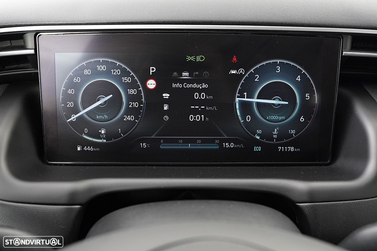 Hyundai Tucson 1.6 CRDi Vanguard DCT - 16