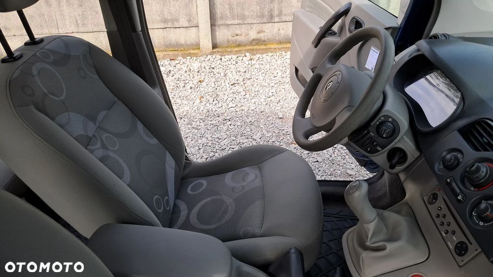 Renault Kangoo 1.6 8V 90 Happy Family - 26