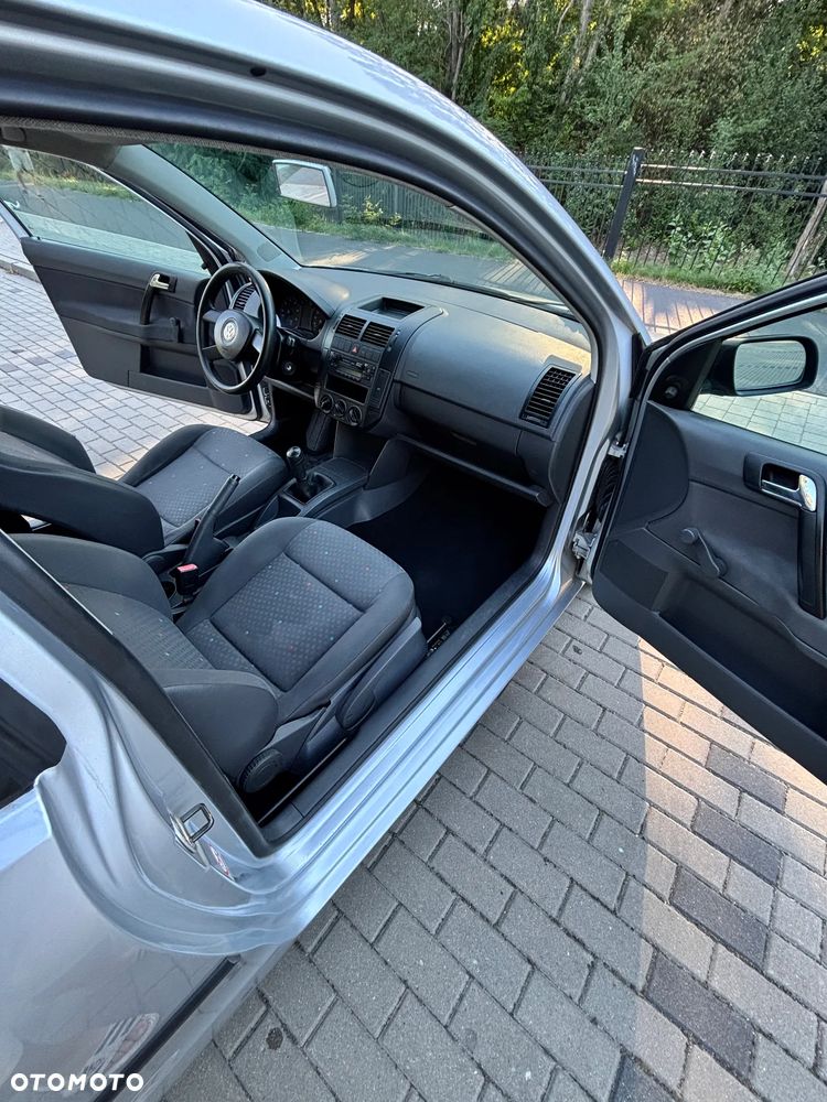 Volkswagen Polo 1.2 Comfortline - 14