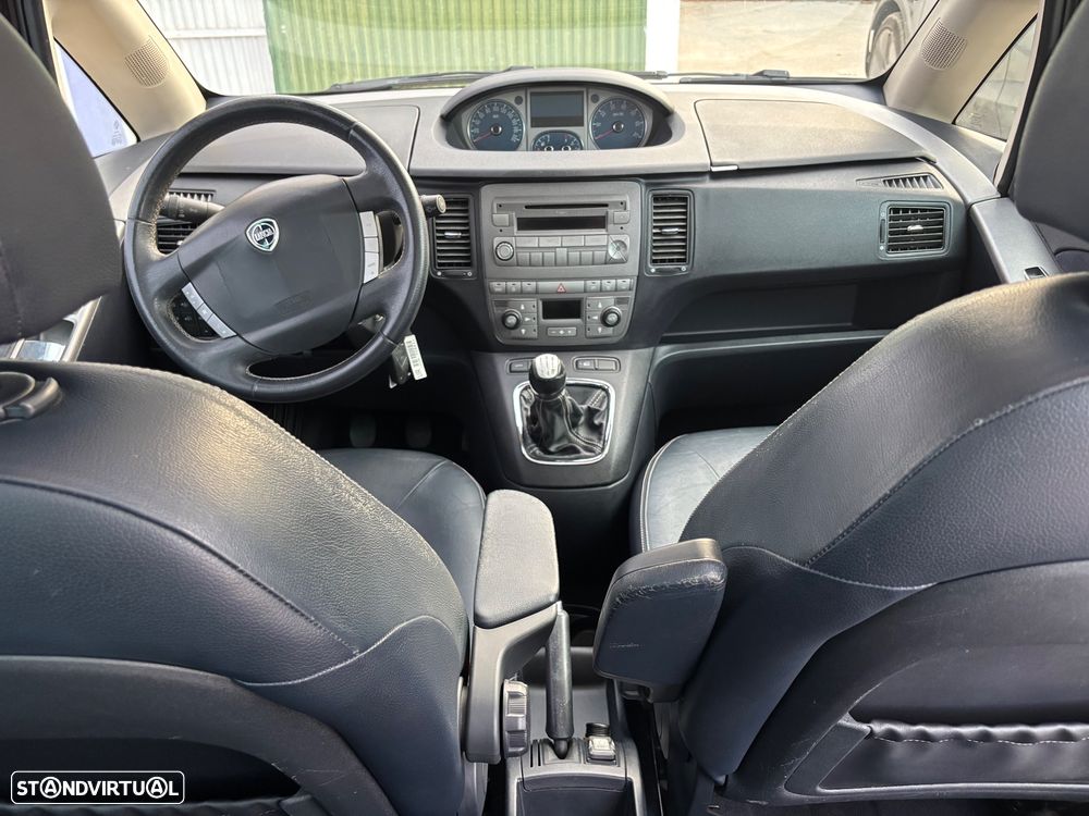 Lancia Musa 1.3 16V M-jet Platino - 7
