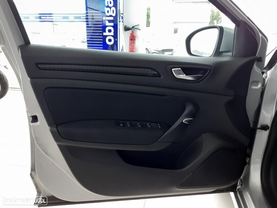 Renault Mégane 1.5 dCi Intens - 10