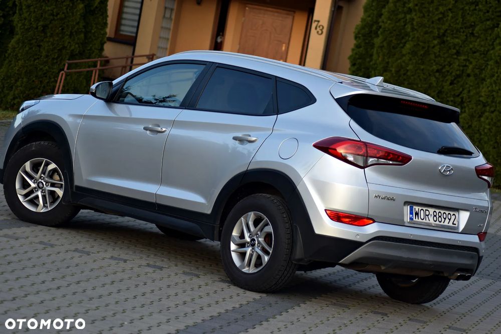 Hyundai Tucson 2.0 CRDi 4WD Automatik Style - 4