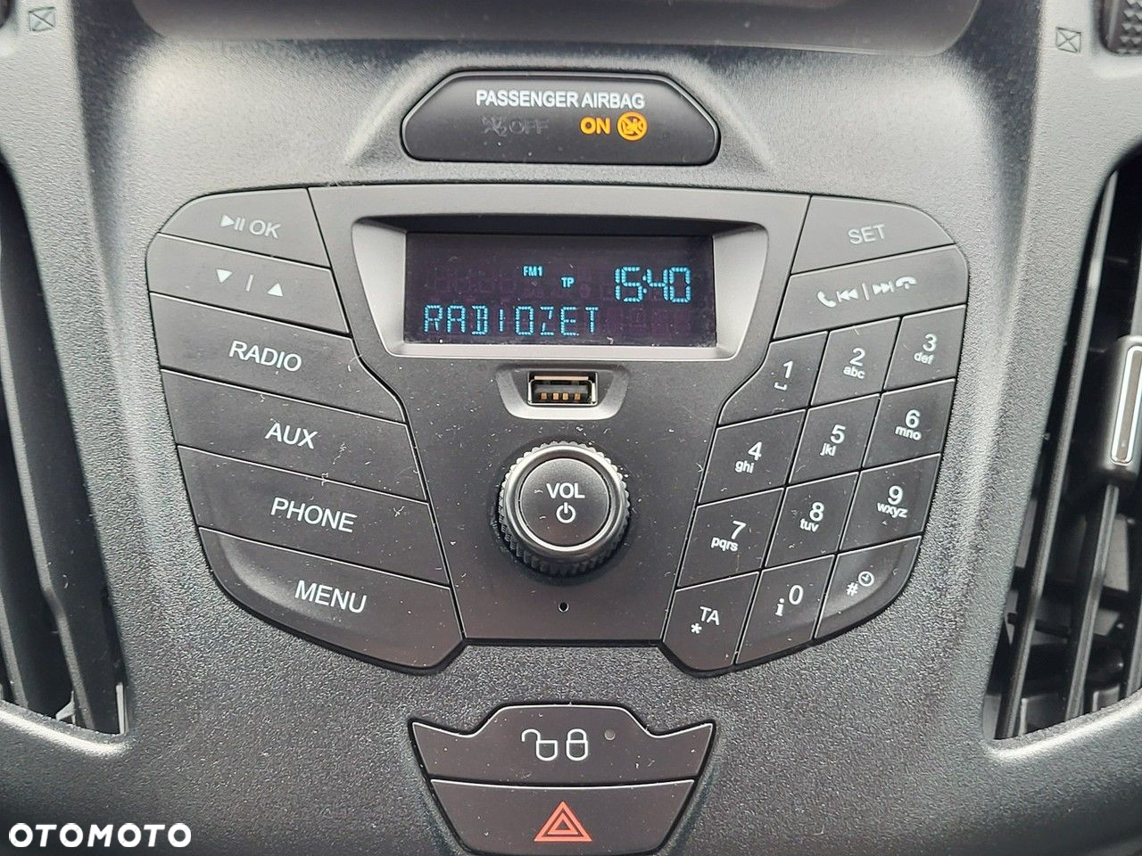 Ford Transit Connect - 33