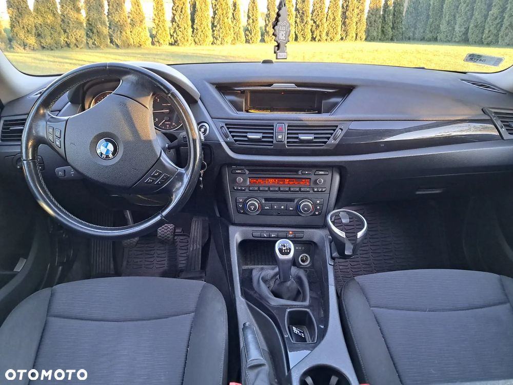 BMW X1 sDrive18d xLine - 3