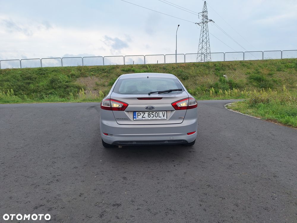 Ford Mondeo 1.8 TDCi Titanium - 4
