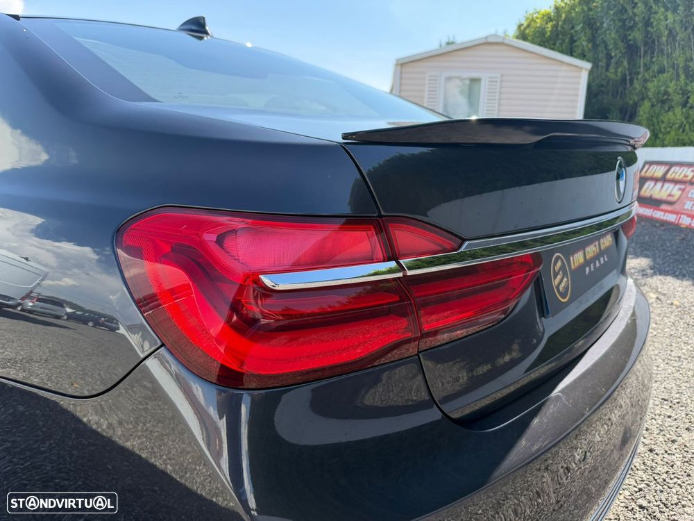 BMW 730 d — fotografia 15