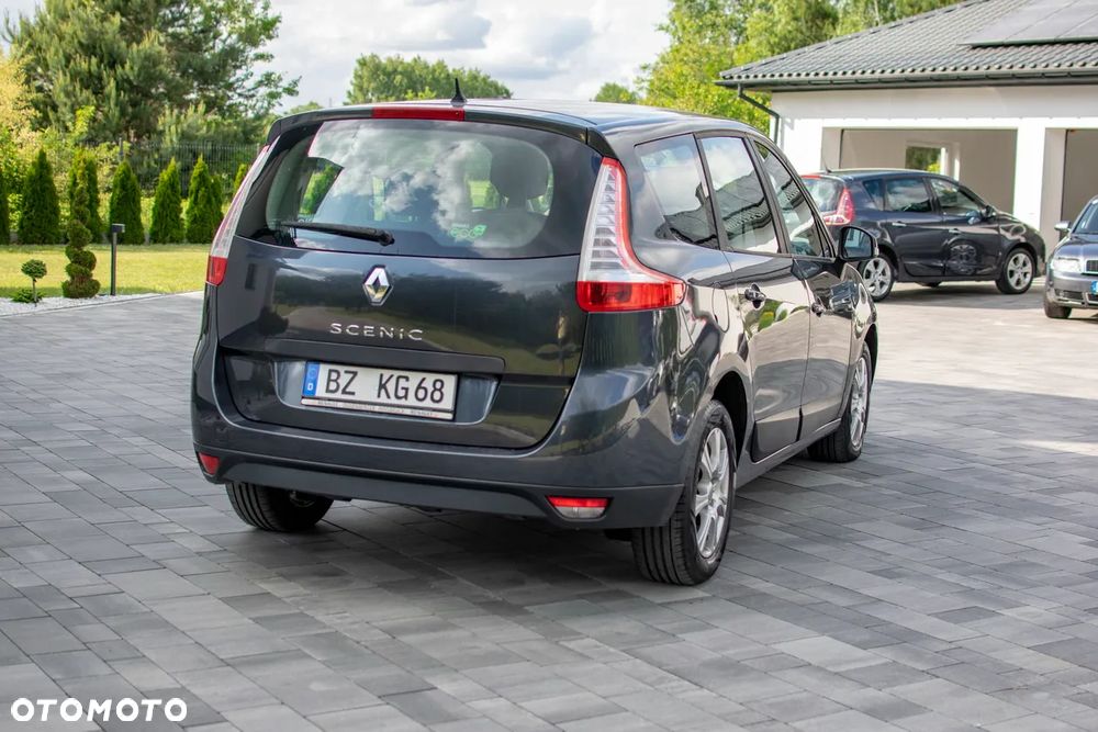 Renault Grand Scenic 1.6 16V 110 Dynamique - 13