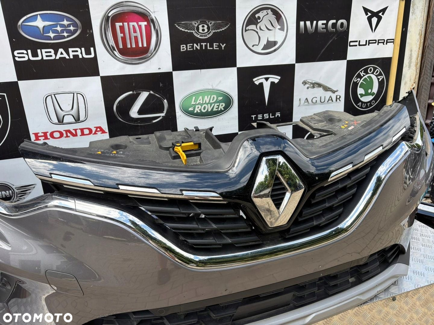 RENAULT CAPTUR II ZDERZAK PRZÓD KOMPLETNY BIXNK - 10