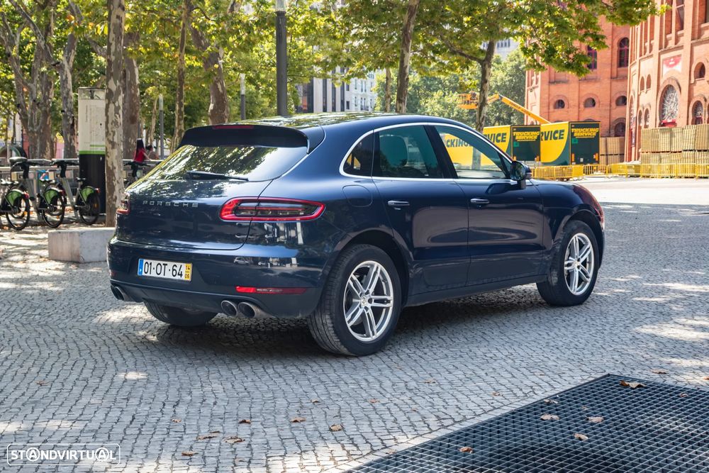 Porsche Macan S - 30