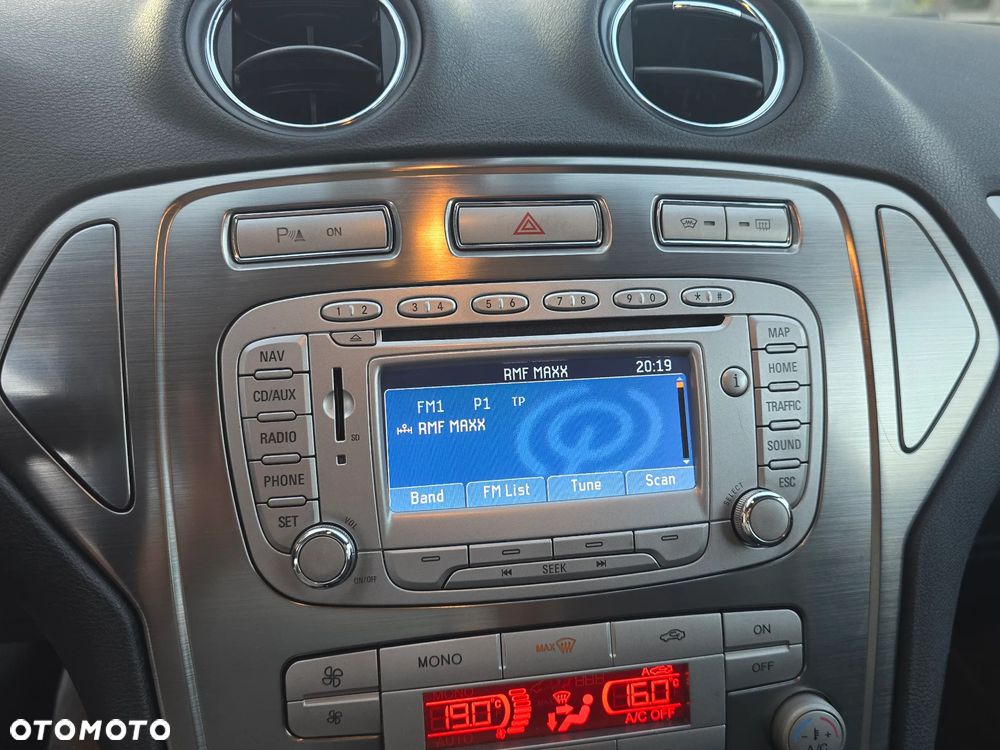 Ford Mondeo 2.0 Viva Titanium - 31
