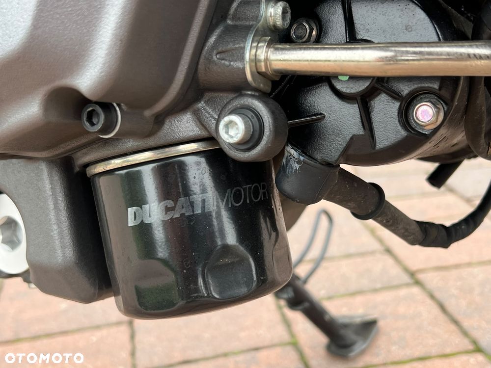 Ducati Hypermotard - 16
