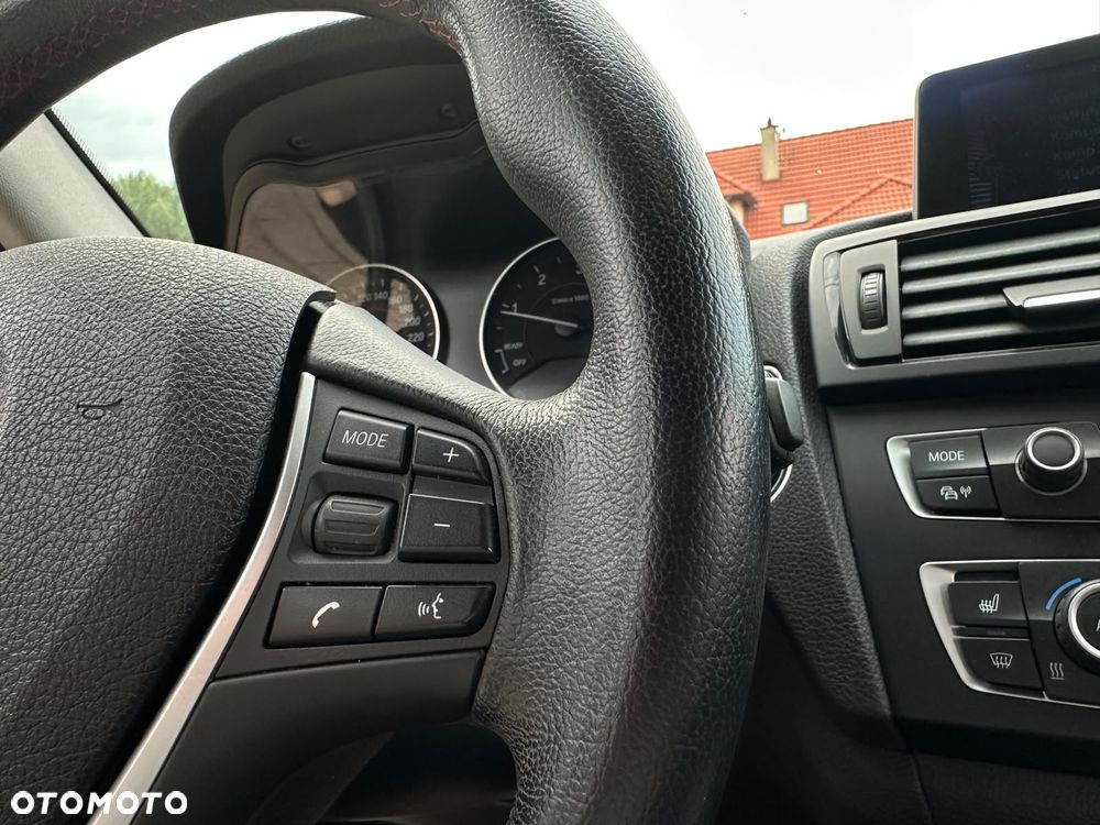 BMW Seria 1 118d Sport Line - 20