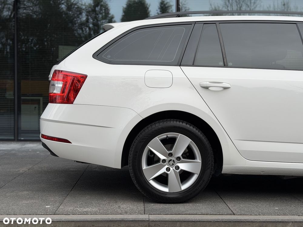 Skoda Octavia 1.6 TDI Ambition - 9