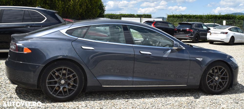 Tesla Model S 85D Allradantrieb - 3