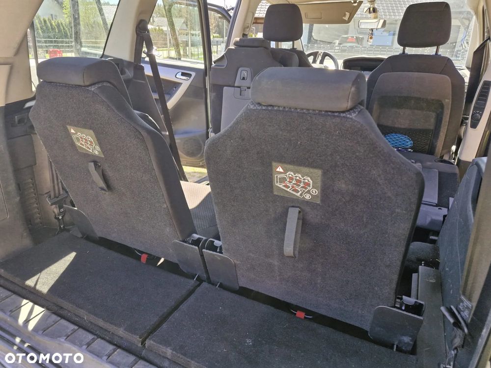 Citroën C4 Grand Picasso 1.6 HDi SX - 13