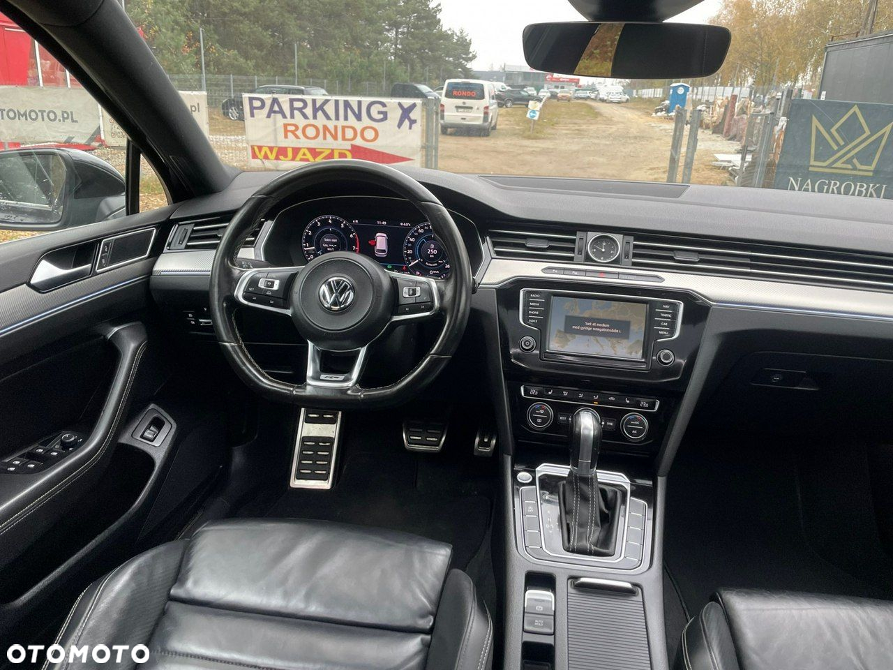Volkswagen Passat - 10