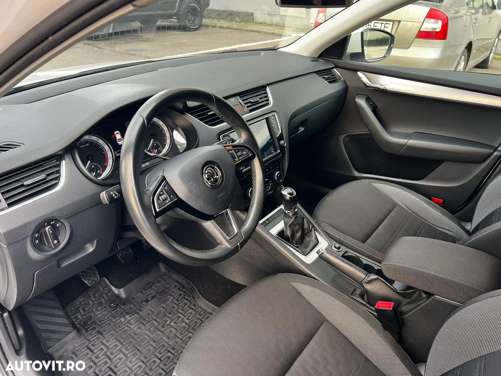 Skoda Octavia 1.6 TDI Style - 5