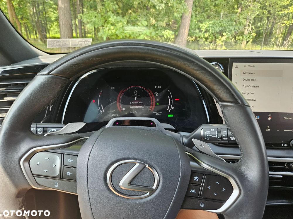 Lexus RX 350h Prestige - 37