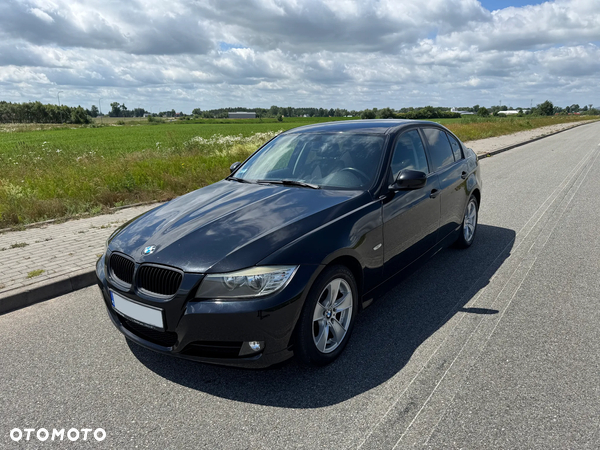 BMW Seria 3 318d