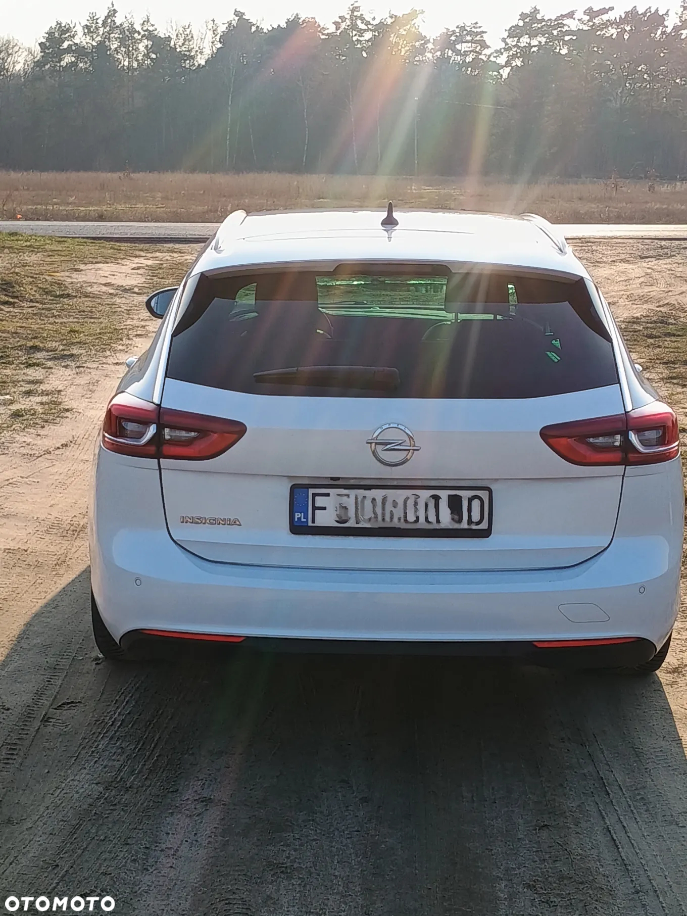 Opel Insignia 1.6 CDTI Exclusive S&S - 8