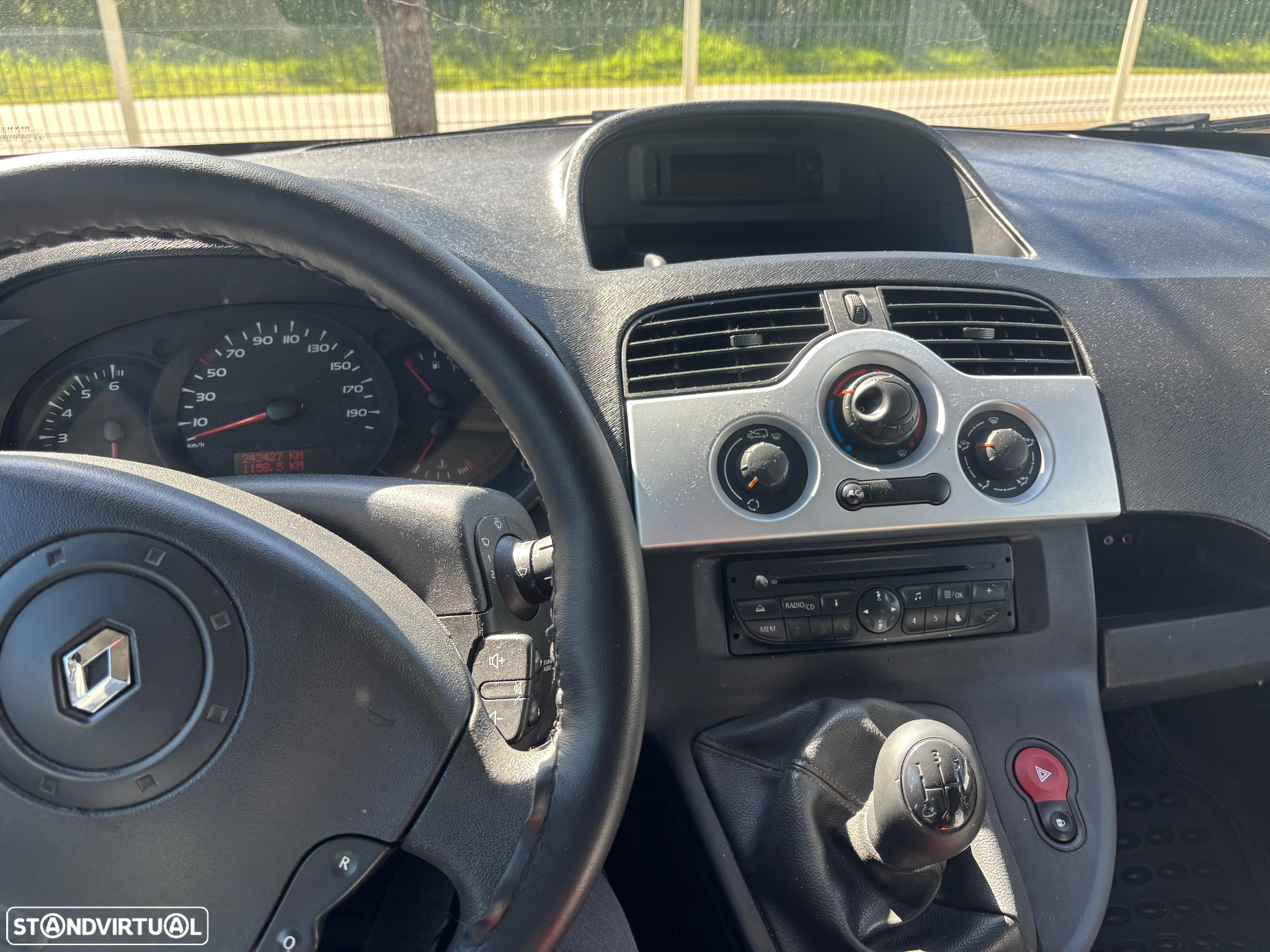 Renault Kangoo 1.5 dCi Confort - 10