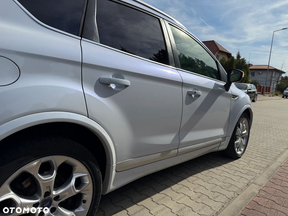Ford Kuga 2.0 TDCi 4x4 Individual - 24