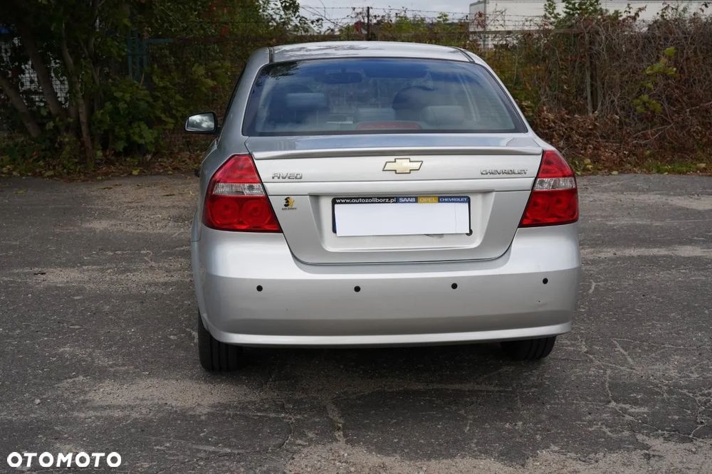 Chevrolet Aveo - 6