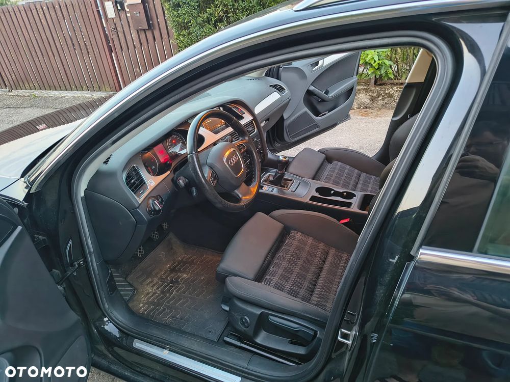 Audi A4 Avant - 5