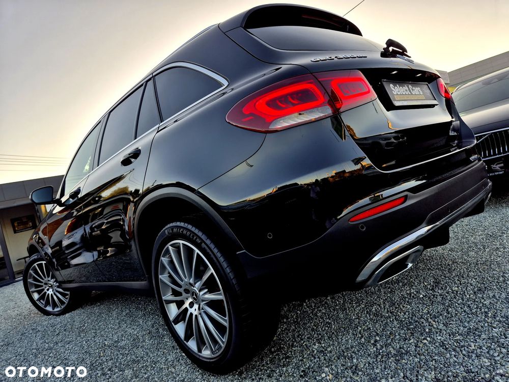 Mercedes-Benz GLC - 4
