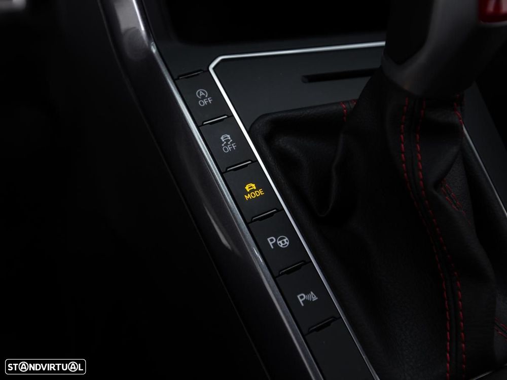 VW Polo 2.0 TSI GTI DSG - 21