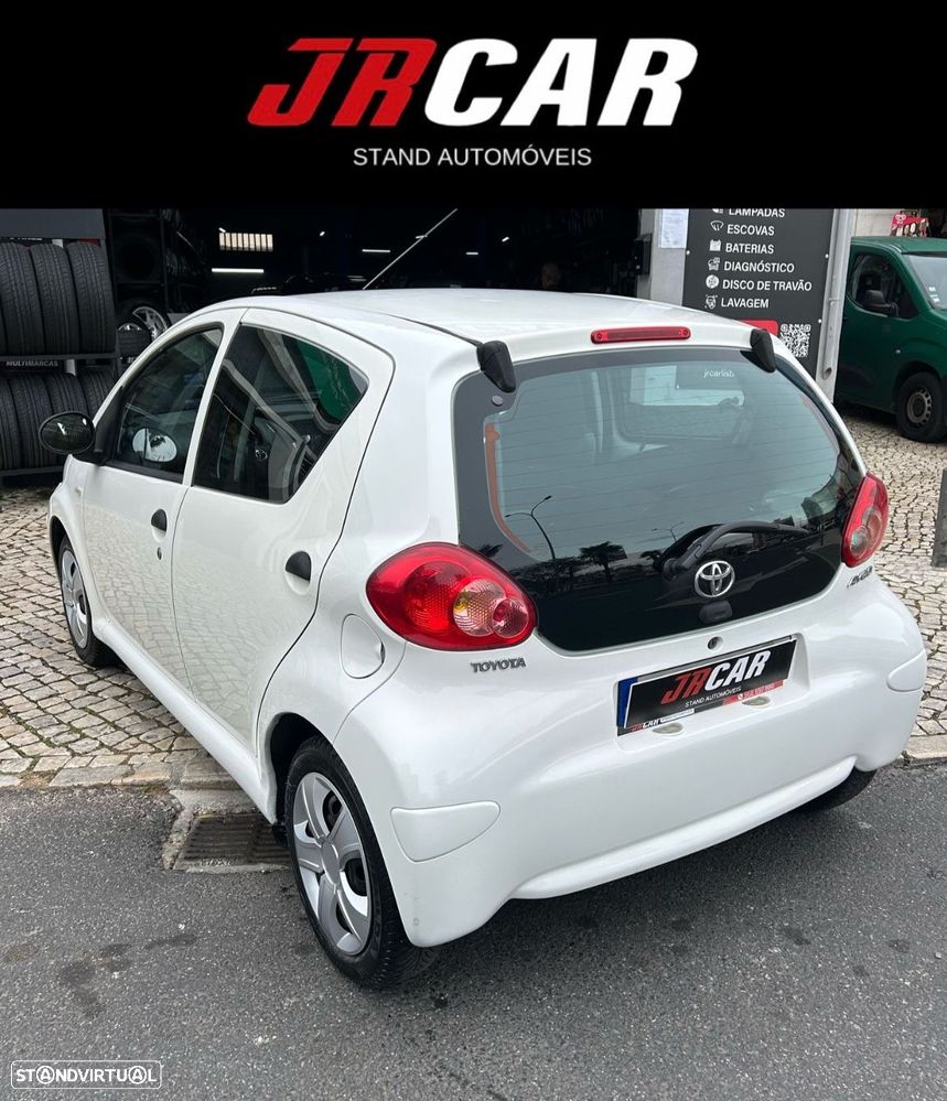 Toyota Aygo - 8