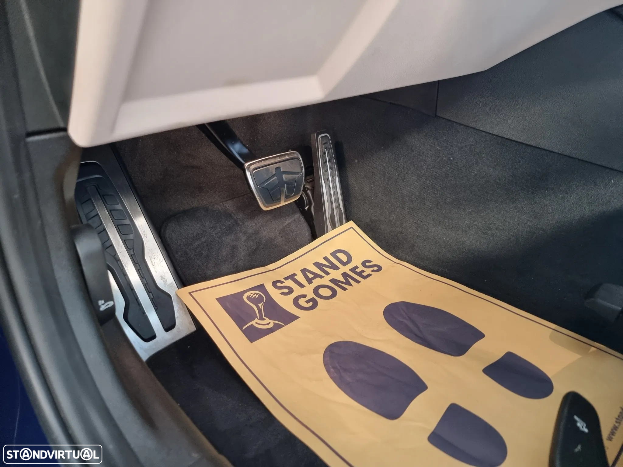 BMW 330 e Pack Desportivo M Auto - 13